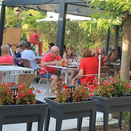 Mobil 4 Pers Avec Terrasse A Grande-motte - Api-1-52-1431 * La Grande Motte